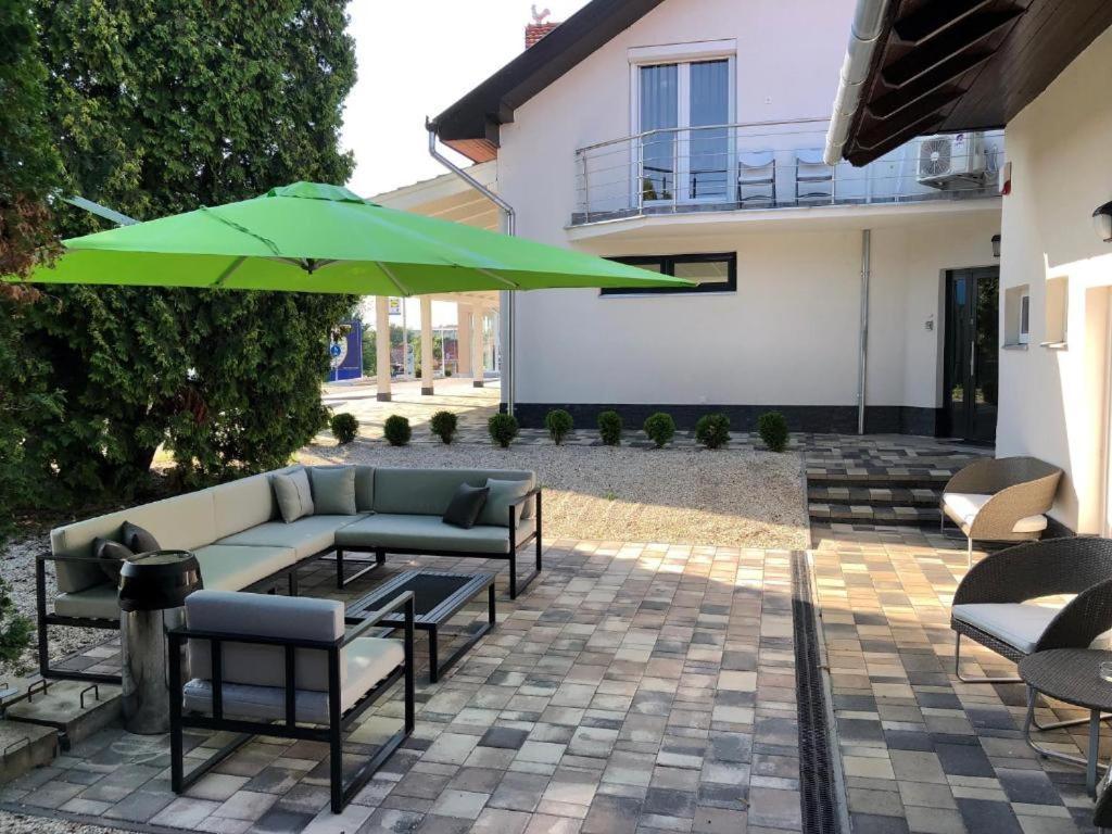 White Apartman Siófok 2 Exterior foto